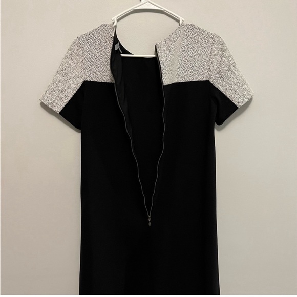 classiques entier black&gray colorblock dress with exposed back zipper - Picture 16 of 17